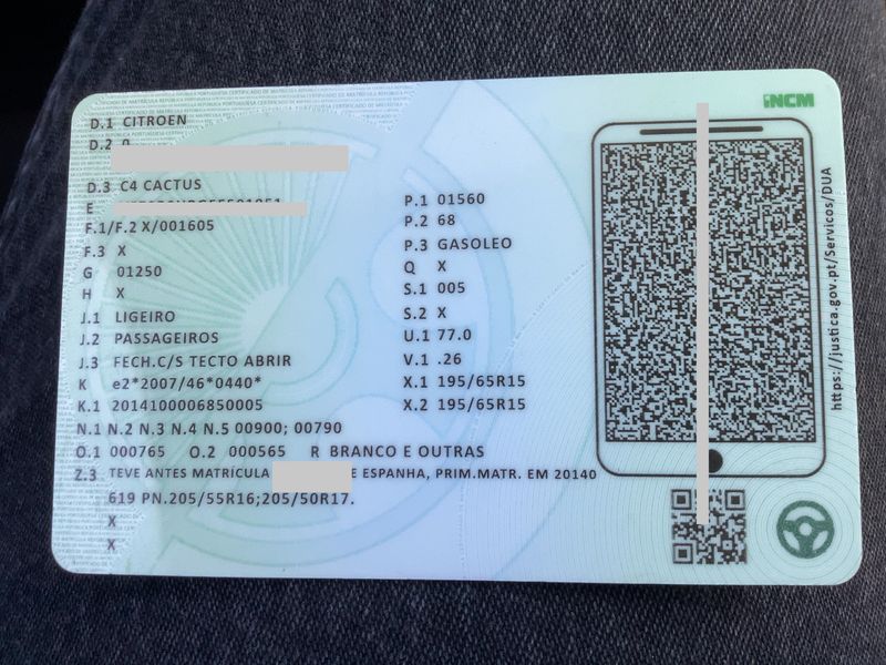 Citroen C4 Cactus 1.6 e-HDi Shine — zdjęcie 15