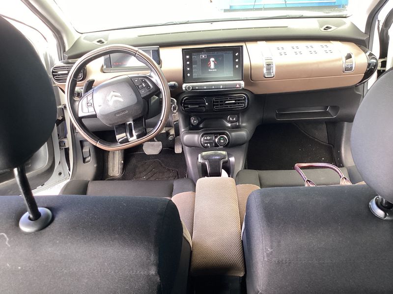 Citroen C4 Cactus 1.6 e-HDi Shine — zdjęcie 12