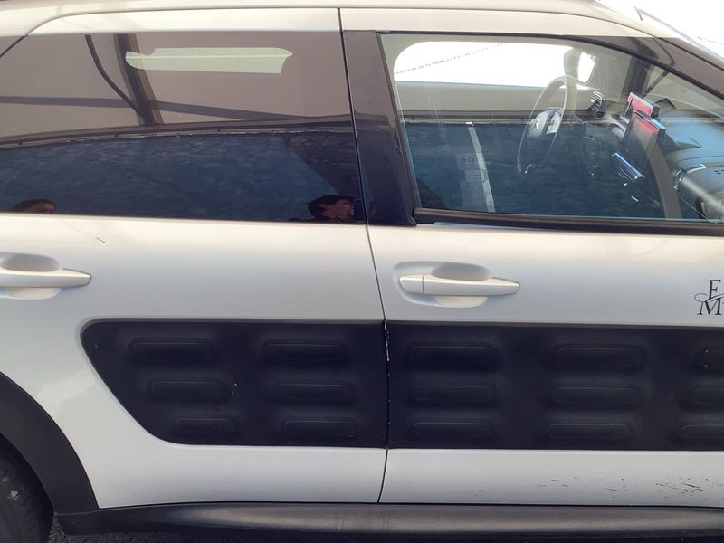 Citroen C4 Cactus 1.6 e-HDi Shine — zdjęcie 7