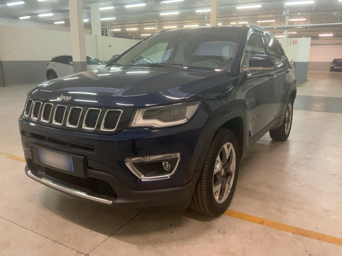 Jeep Compass 2018 — photo 1