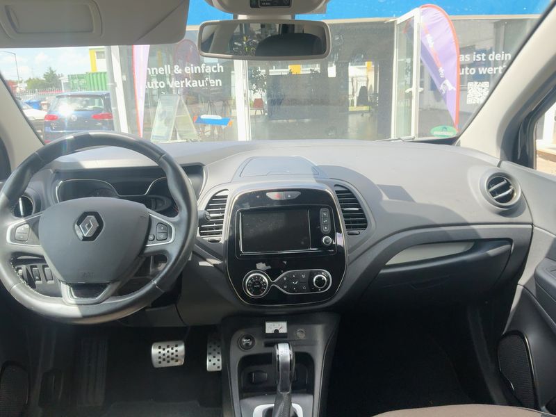 Renault Captur 1.2 TCe Energy Crossborder — zdjęcie 12