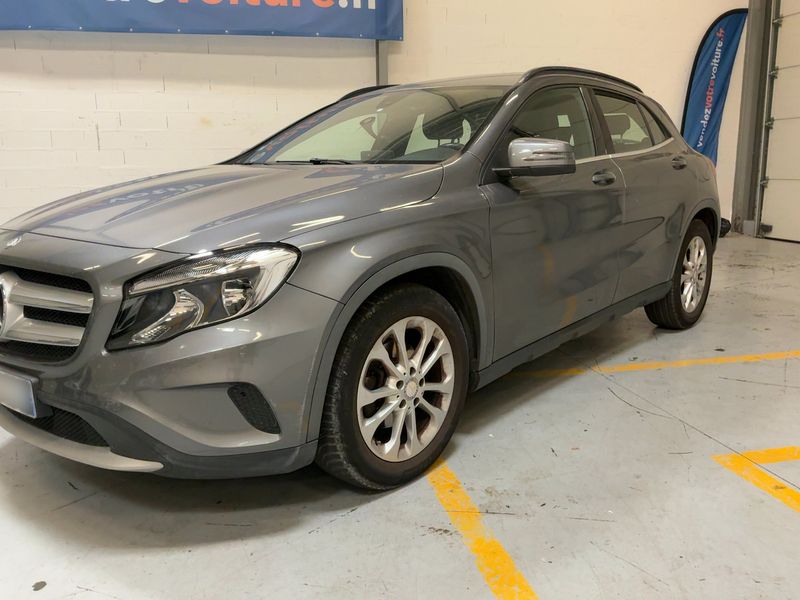 Mercedes-Benz GLA-Klasse GLA 180 d Inspiration — zdjęcie 2