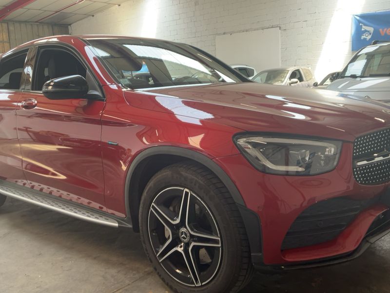 Mercedes-Benz GLC-Klasse GLC 300e 4Matic AMG Line — zdjęcie 8