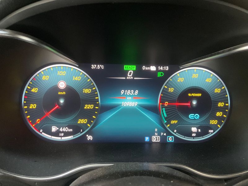 Mercedes-Benz GLC-Klasse GLC 300e 4Matic AMG Line — zdjęcie 13