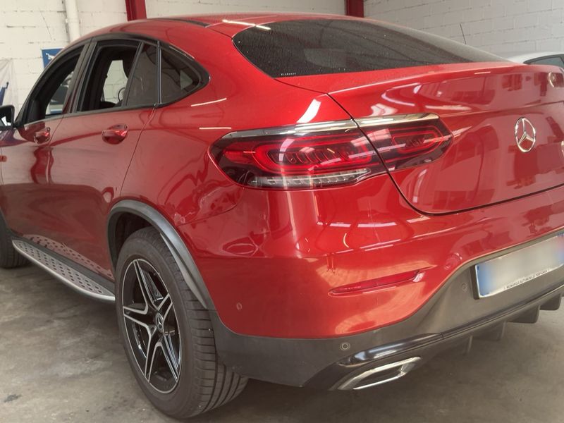 Mercedes-Benz GLC-Klasse GLC 300e 4Matic AMG Line — zdjęcie 3