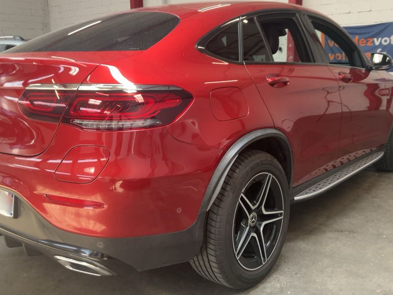 Mercedes-Benz GLC-Klasse GLC 300e 4Matic AMG Line — zdjęcie 6
