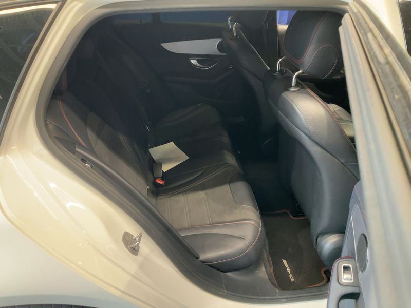 Mercedes-Benz C-Klasse C 43 AMG T 4Matic — zdjęcie 14