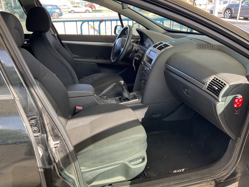 Peugeot 407 2.0 HDi Sport — zdjęcie 3