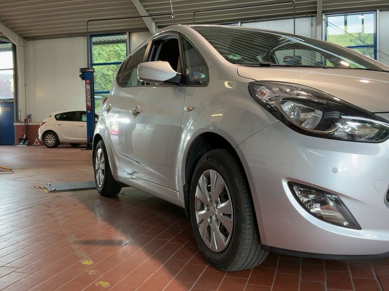 Hyundai ix20 1.4 UEFA Euro 2012 Edition — zdjęcie 8