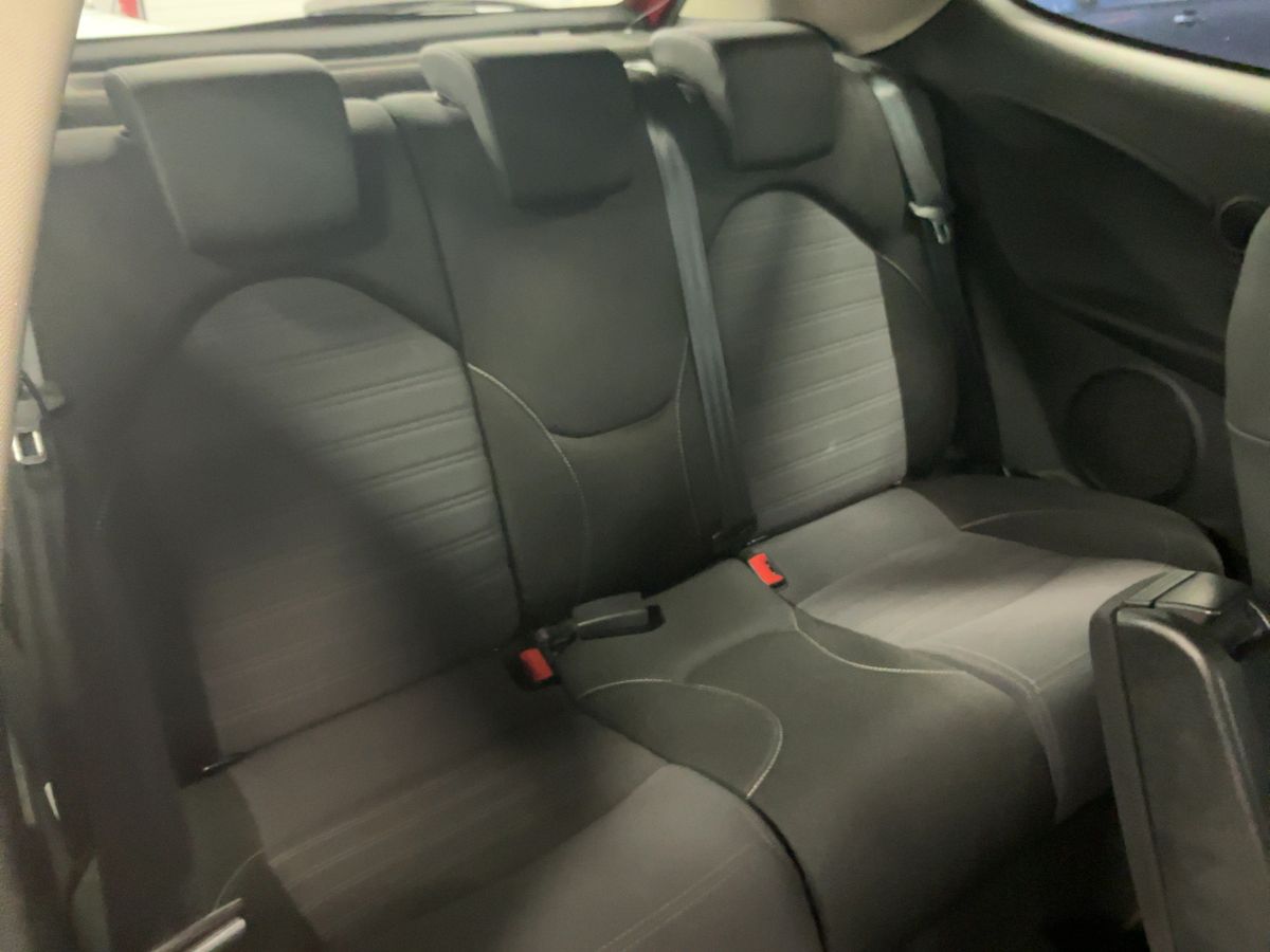 Alfa Romeo MiTo 0.9 TwinAir Super - Immagine 12