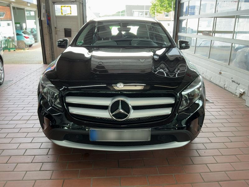 Mercedes-Benz GLA-Klasse GLA 200 — zdjęcie 9