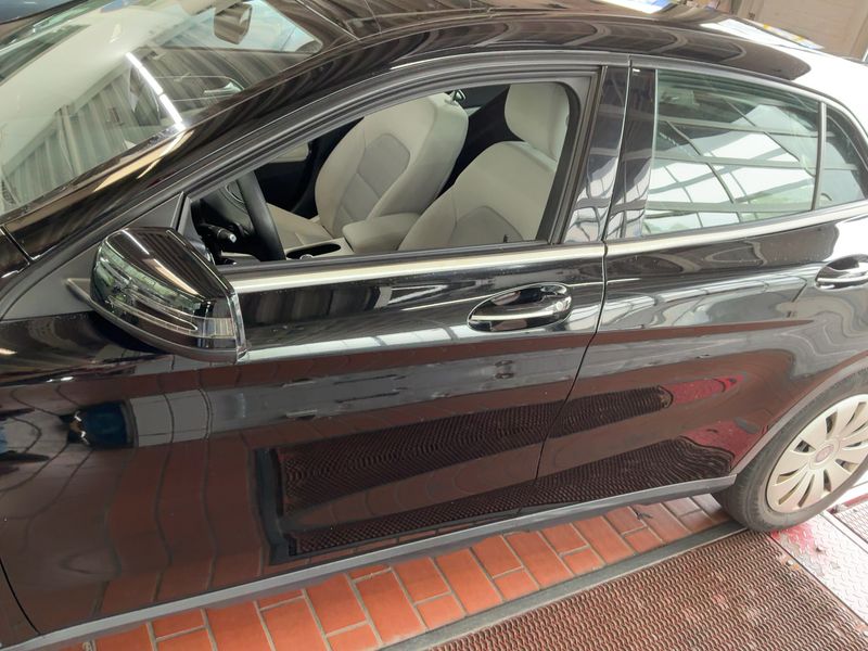 Mercedes-Benz GLA-Klasse GLA 200 — zdjęcie 4
