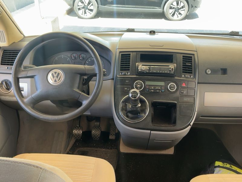 Volkswagen T5 California 2.5 TDI Comfortline Aufstelldach — zdjęcie 12