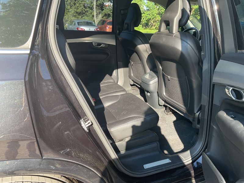 Volvo XC90 2.0 D5 Momentum AWD — zdjęcie 14