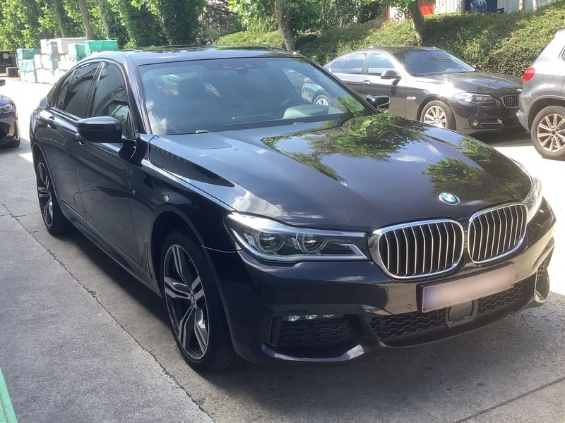BMW 7er 730d xDrive — zdjęcie 8
