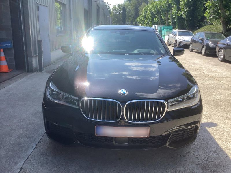 BMW 7er 730d xDrive — zdjęcie 9