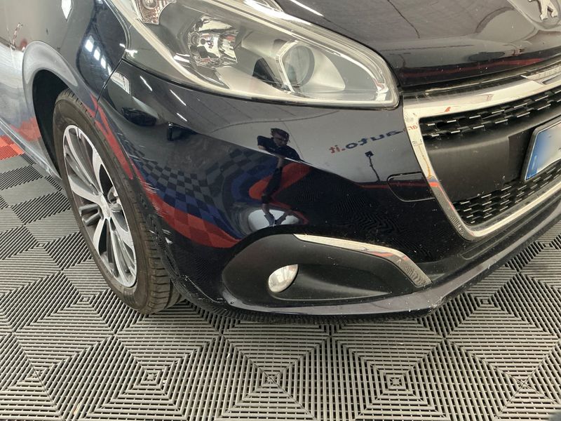 Peugeot 208 1.2 e-VTi Allure 2017 – снимка 29