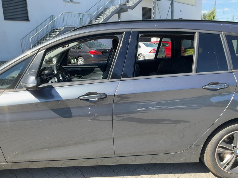 BMW 2er 220d Gran Tourer xDrive Sport Line 2020 – снимка 4