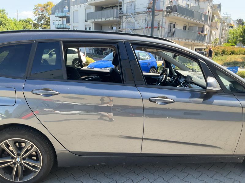 BMW 2er 220d Gran Tourer xDrive Sport Line 2020 – снимка 10