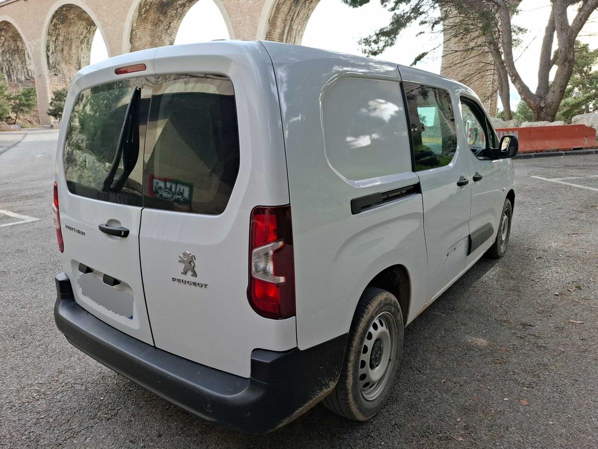 Peugeot Partner 2023 — photo 6
