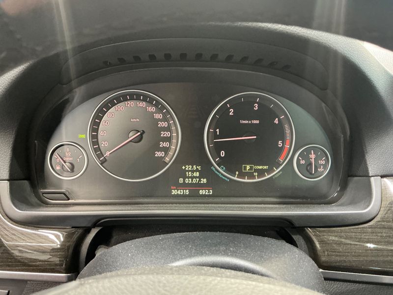 BMW 5er 530d — zdjęcie 13