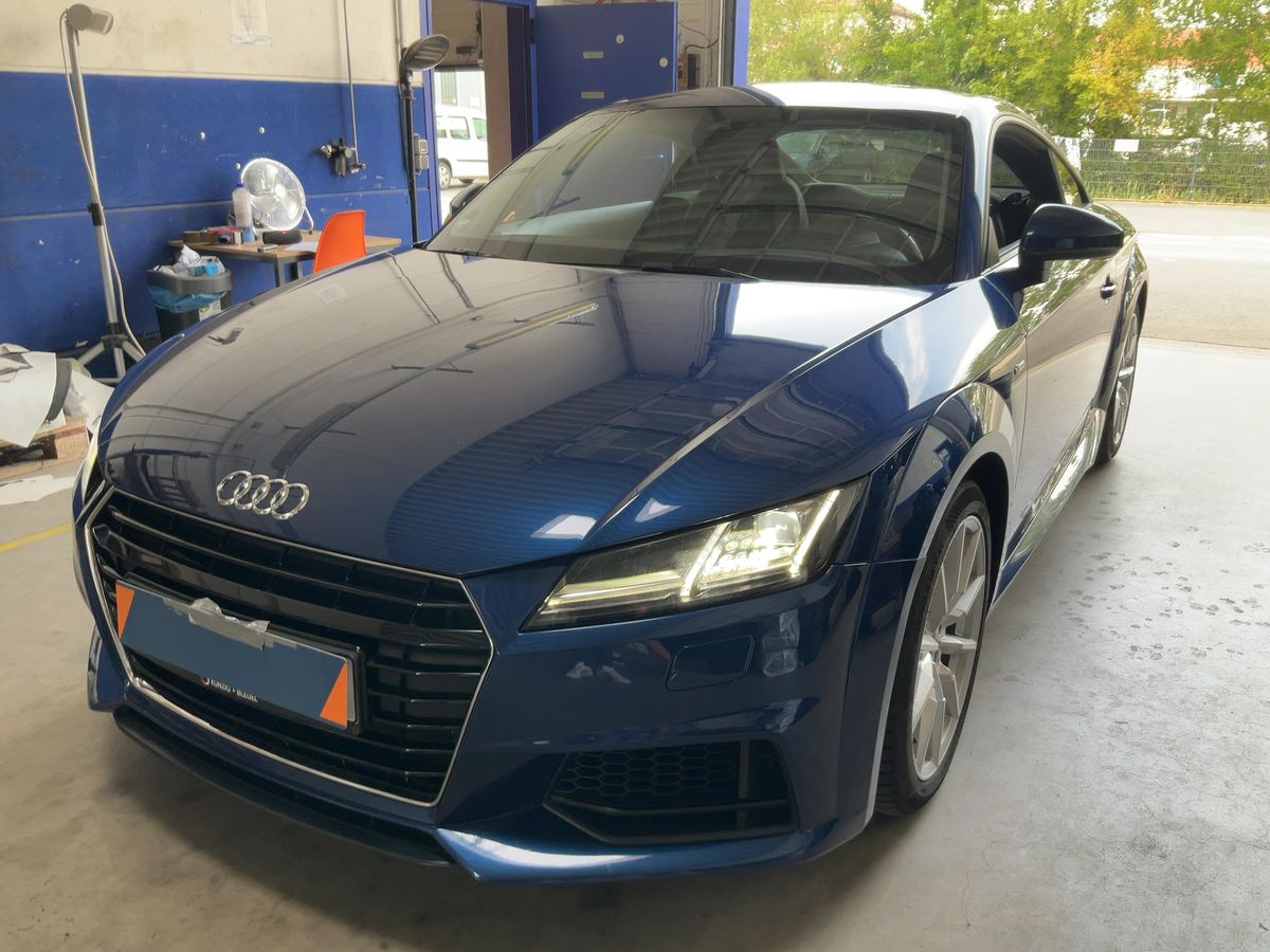 Audi TT 2.0 TFSI quattro Coupe