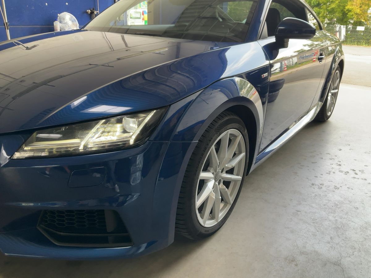 Audi TT 2.0 TFSI quattro Coupe