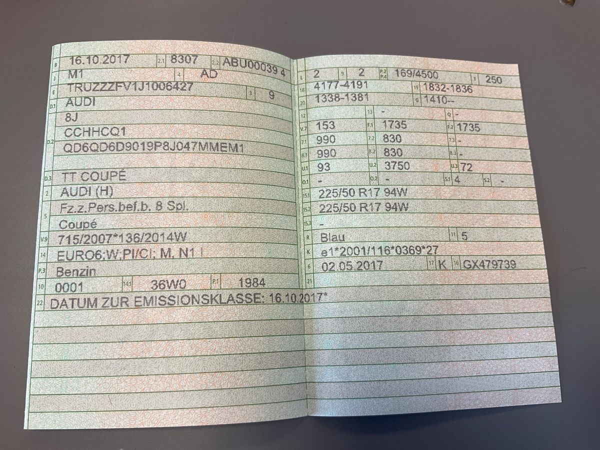 Audi TT 2.0 TFSI quattro Coupe