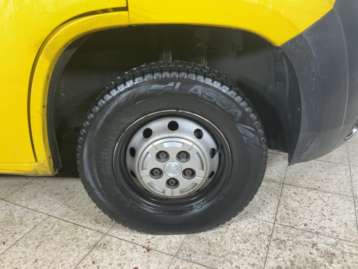 Peugeot Boxer 2018 — photo 12