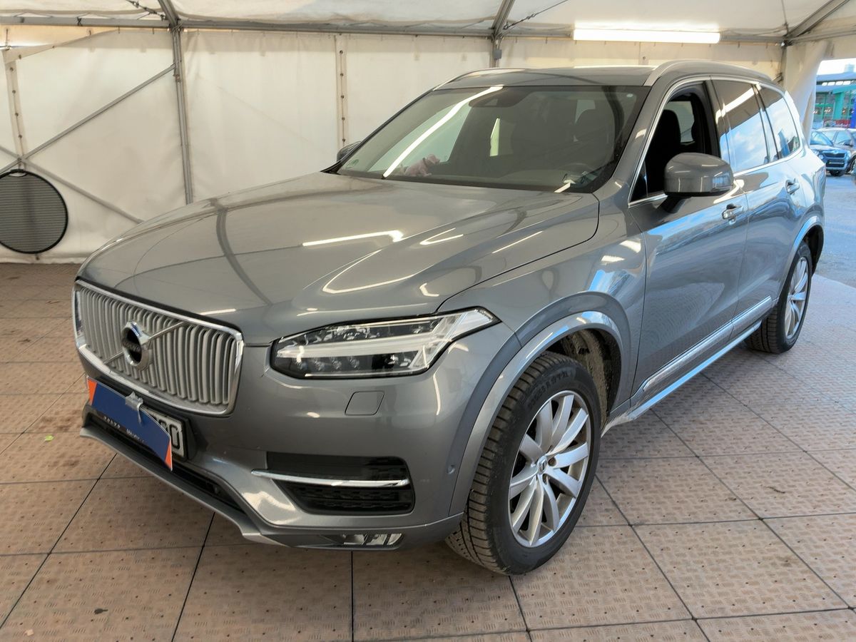Volvo XC90 2016 — photo 1