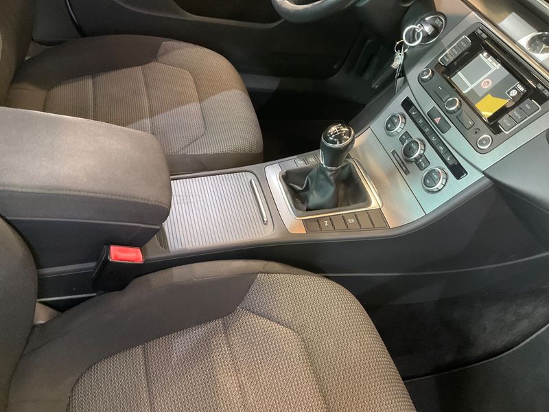 Volkswagen Passat 1.4 TSI Comfortline BlueMotion Tech 2014 – снимка 30