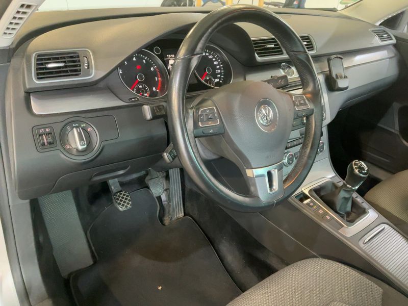 Volkswagen Passat 1.4 TSI Comfortline BlueMotion Tech 2014 – снимка 17