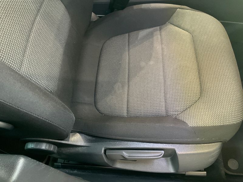 Volkswagen Passat 1.4 TSI Comfortline BlueMotion Tech 2014 – снимка 31