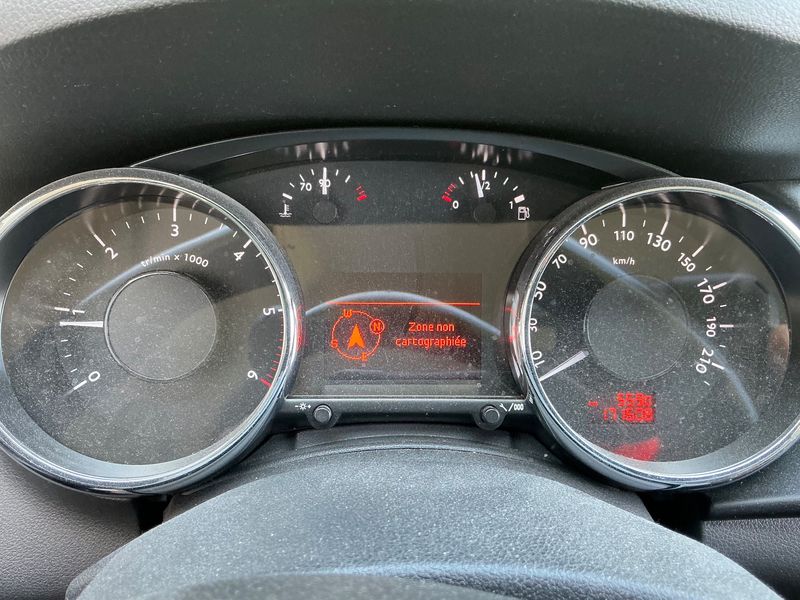 Peugeot 3008 1.6 Blue-HDi Crossway — zdjęcie 13