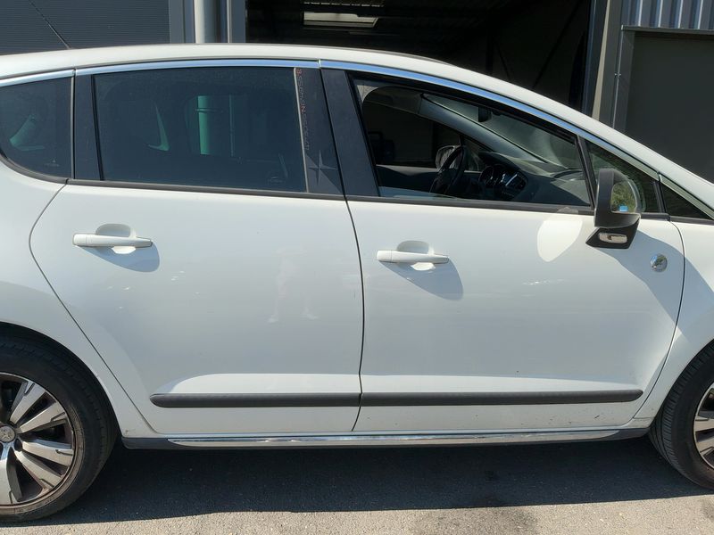 Peugeot 3008 1.6 Blue-HDi Crossway — zdjęcie 7