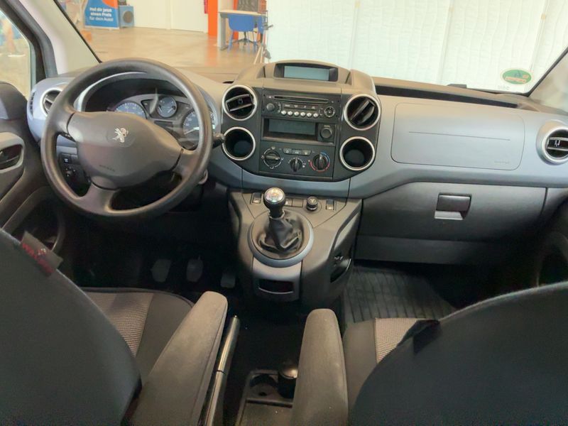 Peugeot Partner 1.6 HDi Active — zdjęcie 12
