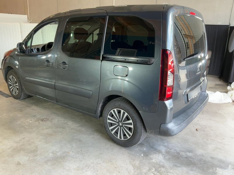 Peugeot Partner 1.6 HDi Active — zdjęcie 3