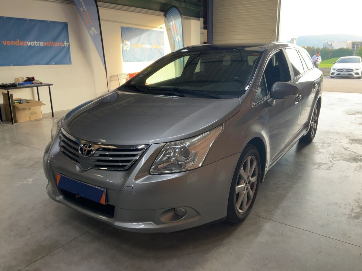 Toyota Avensis 2.0 D-4D Advance