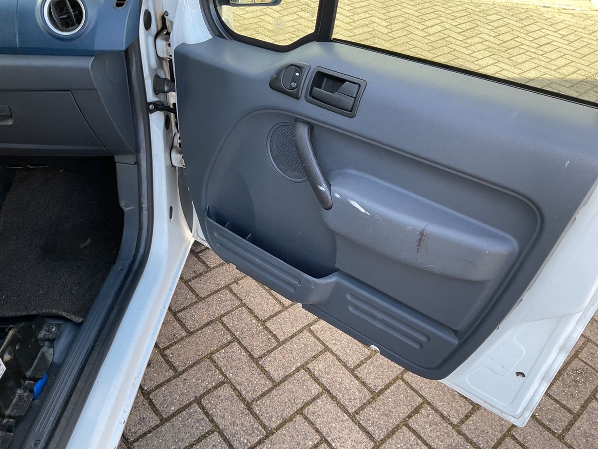 Ford Transit 2013 — photo 30