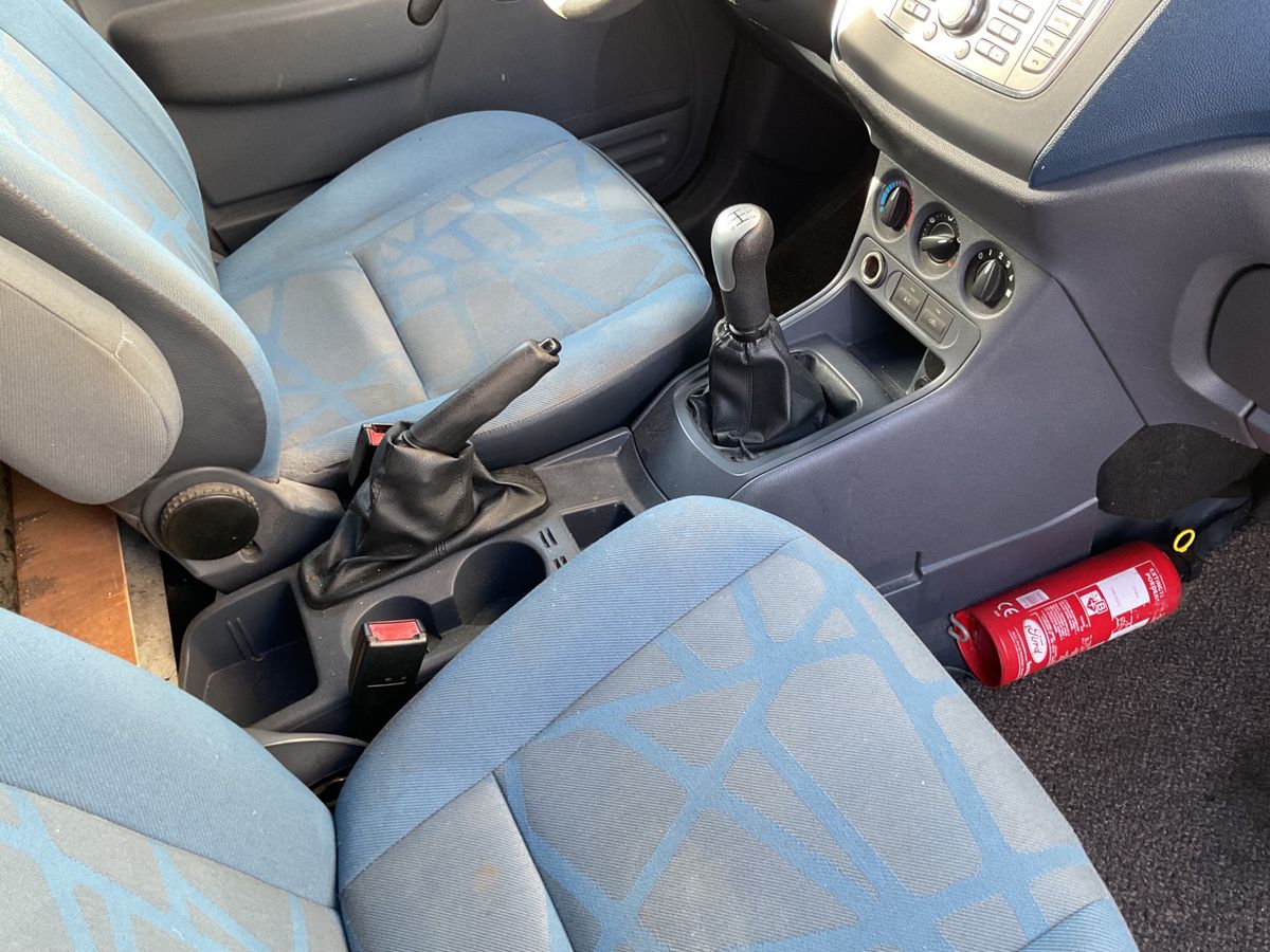 Ford Transit 2013 — photo 28