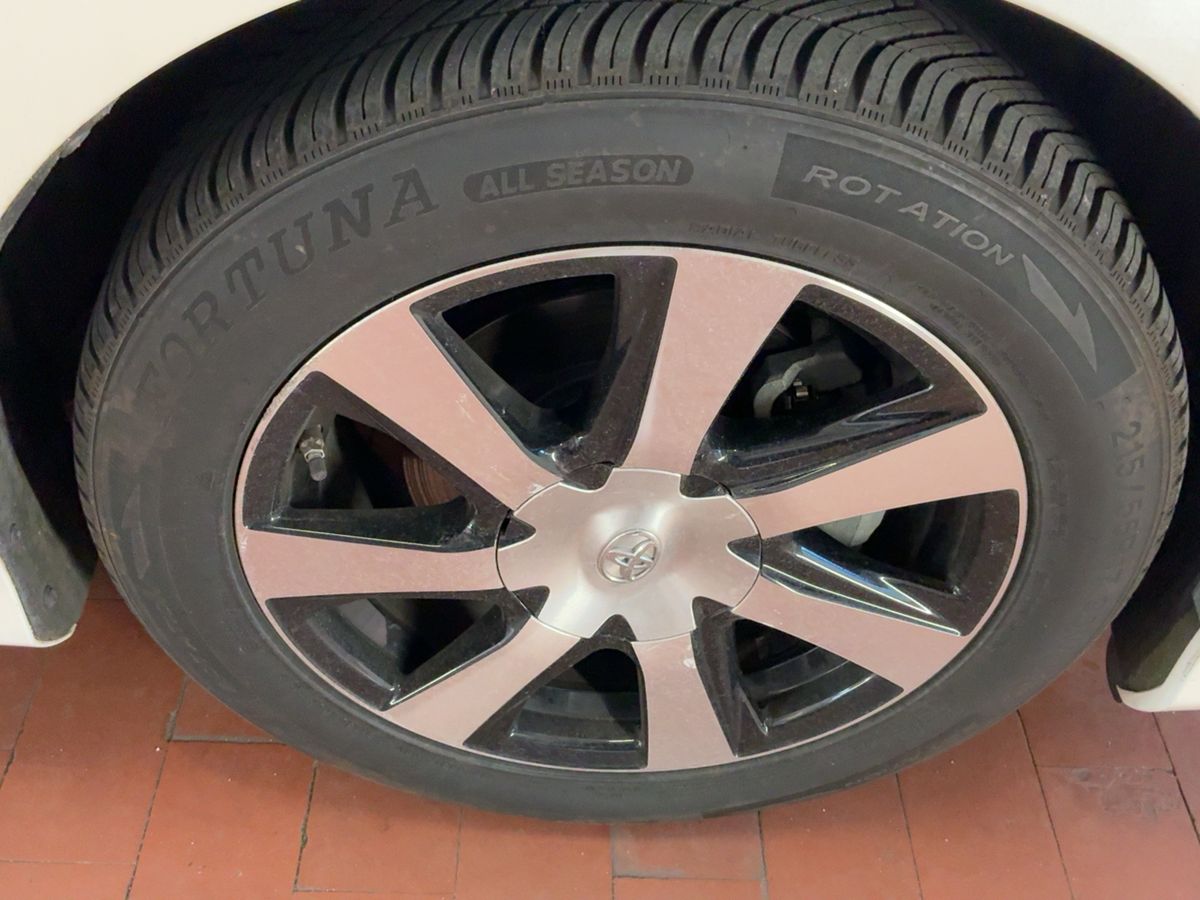 Toyota Mirai 2019 — photo 12