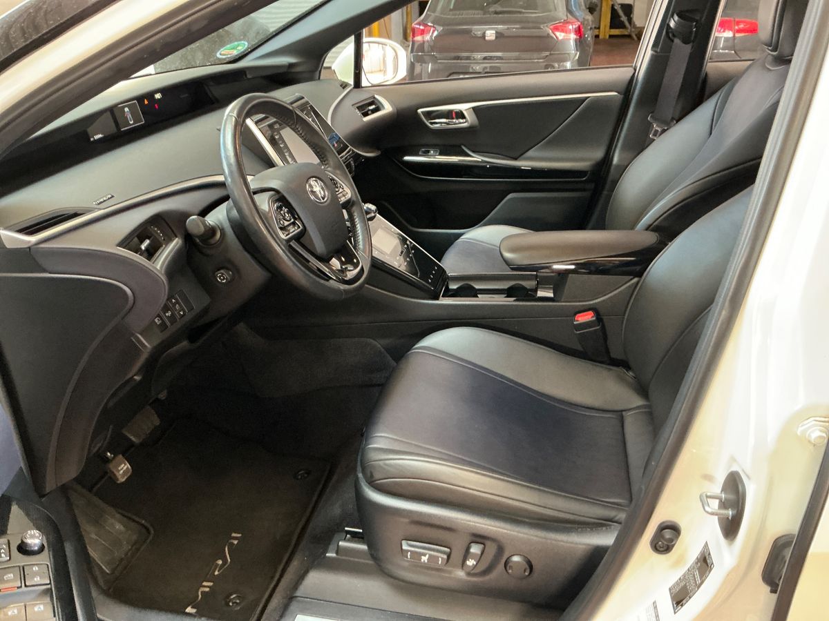 Toyota Mirai 2019 — photo 17