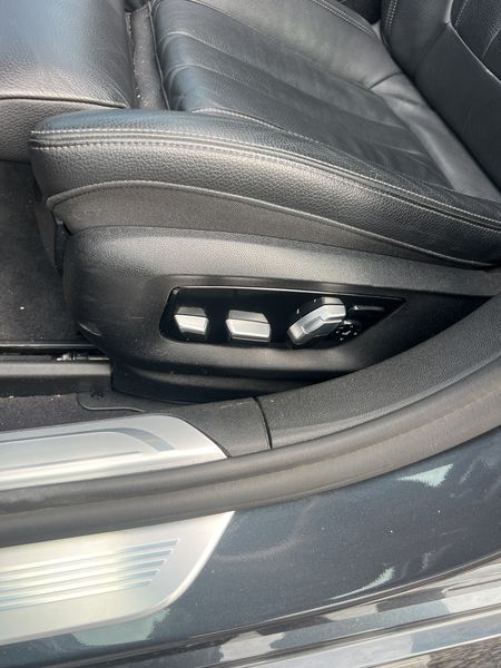 BMW 7er 740e IPerformance — zdjęcie 23