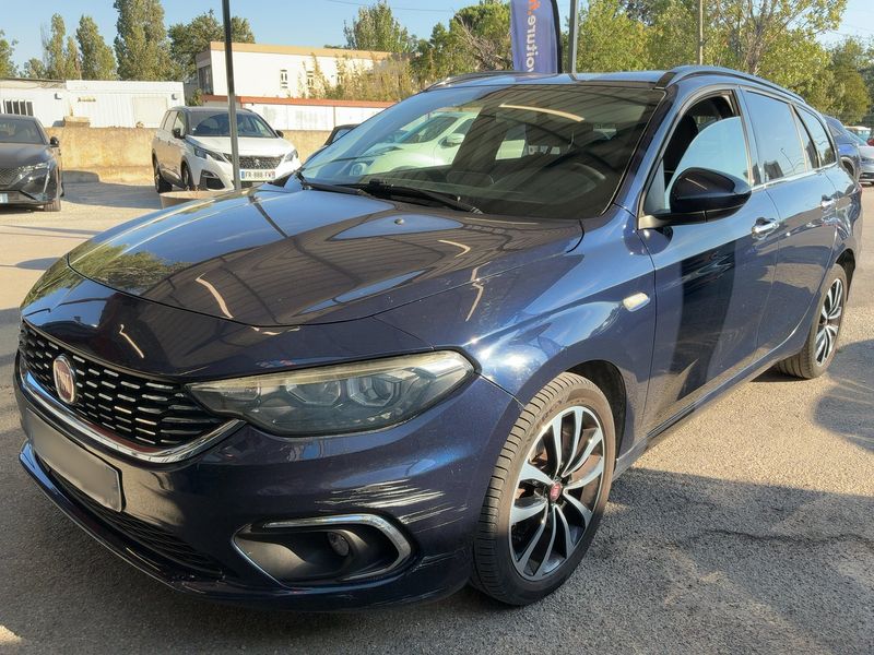Fiat Tipo 1.4 Turbo Lounge — zdjęcie 2