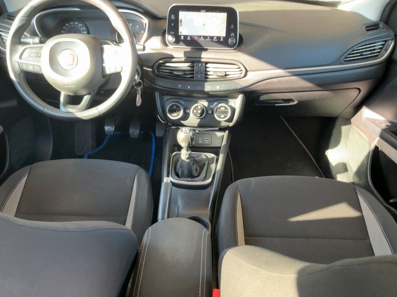Fiat Tipo 1.4 Turbo Lounge — zdjęcie 12