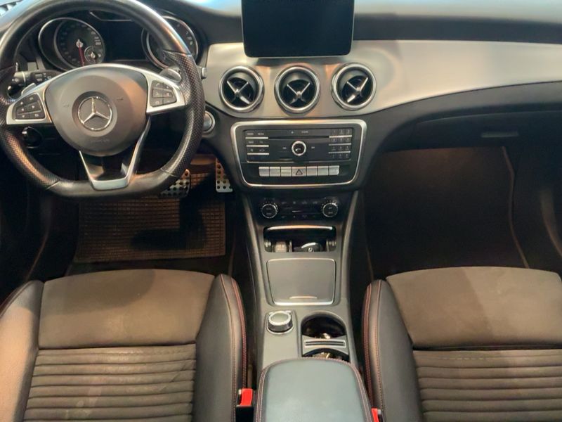 Mercedes-Benz GLA-Klasse GLA 200 Fascination — zdjęcie 12