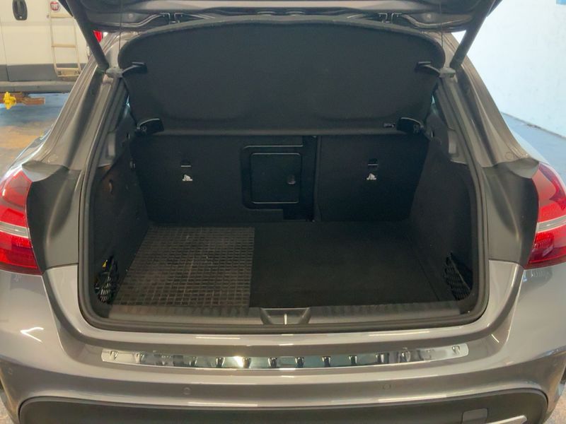 Mercedes-Benz GLA-Klasse GLA 200 Fascination — zdjęcie 10