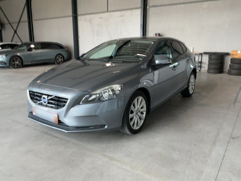 V40 2.0 T2 You!