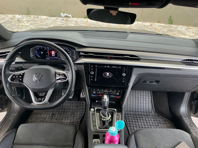 Volkswagen Arteon Shooting Brake 2.0 TDI R-Line — zdjęcie 12