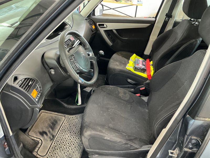 Citroen C4 Grand Picasso 1.6 HDi Tendance 2010 – снимка 3